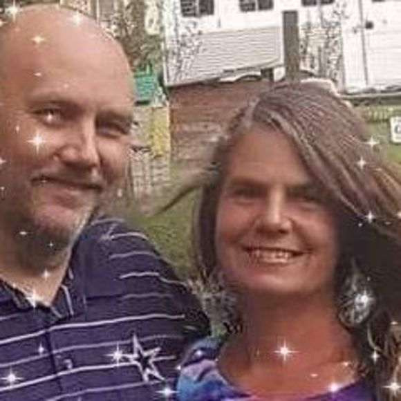 Meet your Posher, Kristen - Picture 1 of 1